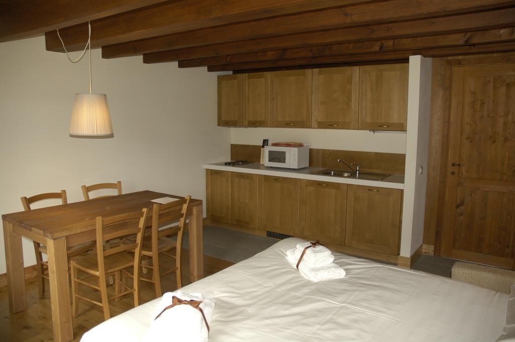 Pietre Gemelle Resort Alagna Valsesia Habitación foto